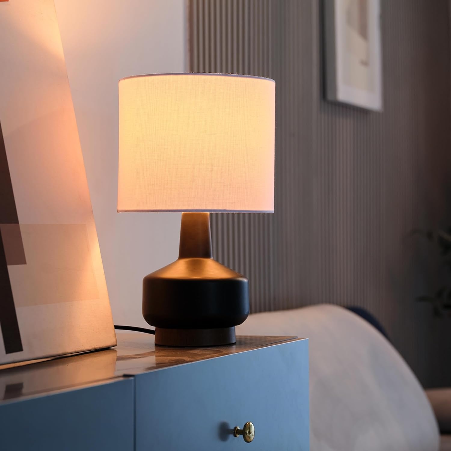 image:imageGlobe Electric 15 Ceramic Table Lamp Matte Black Base WoodToned Accent White Linen Shade Dual Rotary Switch Modern Bedroom or Office Lighting 61000046Black