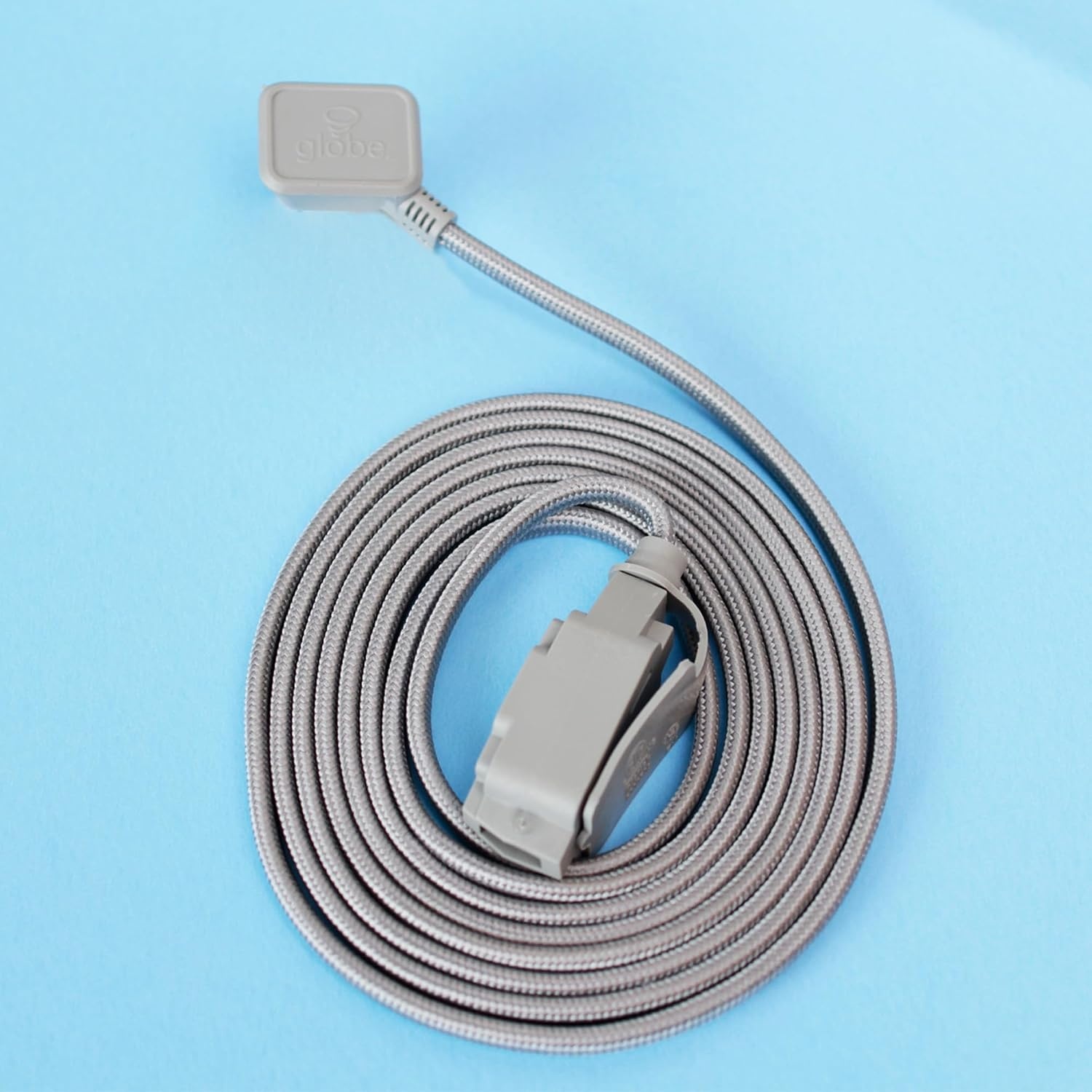 image:imageGlobe Electric 22810 9ft Fabric Extension Cord 3 Polarized Outlets Right Angle Plug 125 Volts Black Home and Office Decor Modern Electronic Accessories Indoor Flexible Power CableMetallic Gray