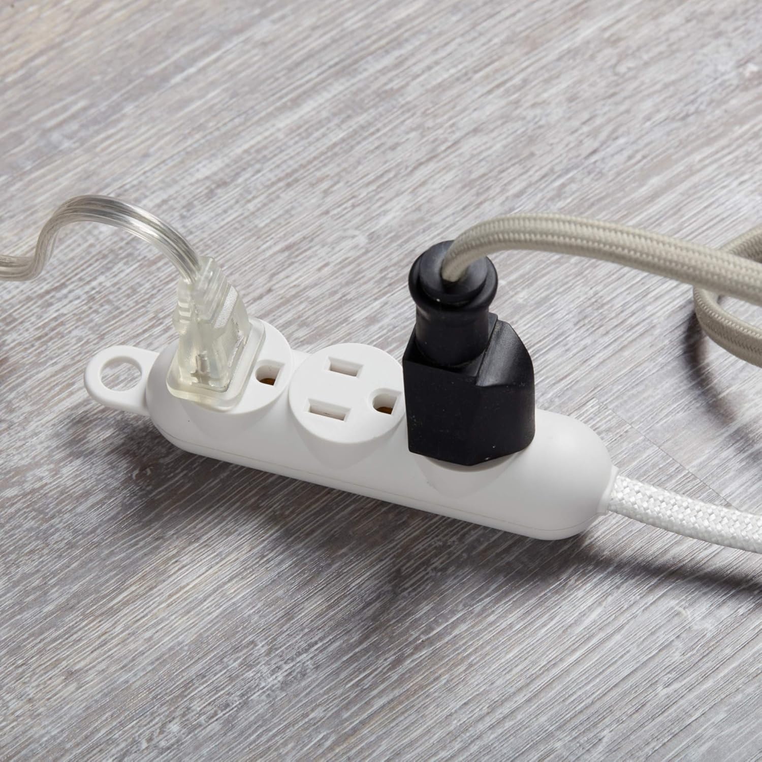 image:imageGlobe Electric 22986 12ft Fabric Extension Cord 3 Grounded Outlets Right Angle Plug Integrated Hanging Hook White Home Decor Modern Electronic Accessories Indoor Power CablePack of 1