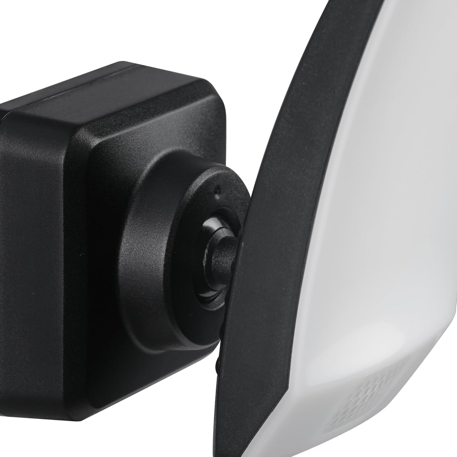 image:imageGlobeElectric 17000146 Globe Electric LED Battery Powered Arc Light Security Light