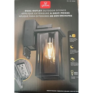 Globe Electric Dual-Outlet Outdoor Wall Sconce, Black, Dusk to Dawn Photocell, Dual GFCI Outlets, Magnetic Cover, 800 Lumens, LED Bulb Included